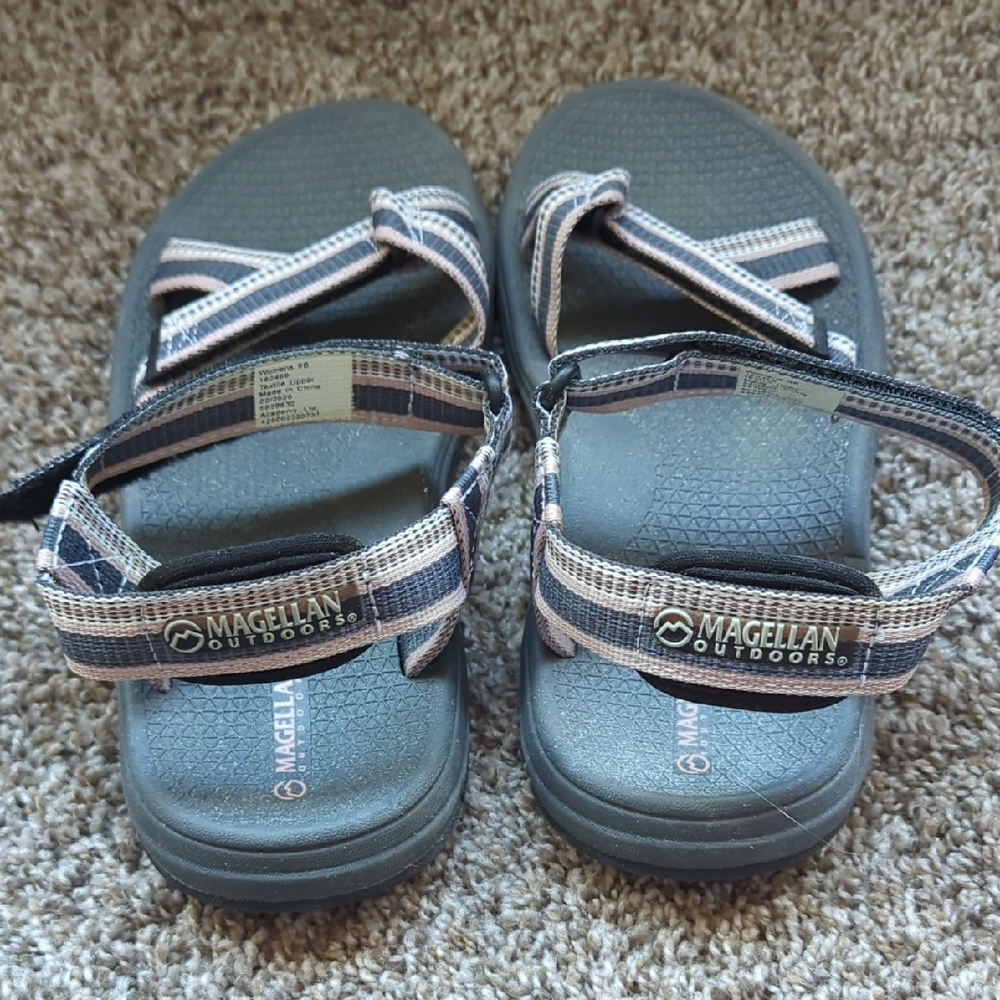 Magellan Outdoors Women's Sandals - Black and Gray
